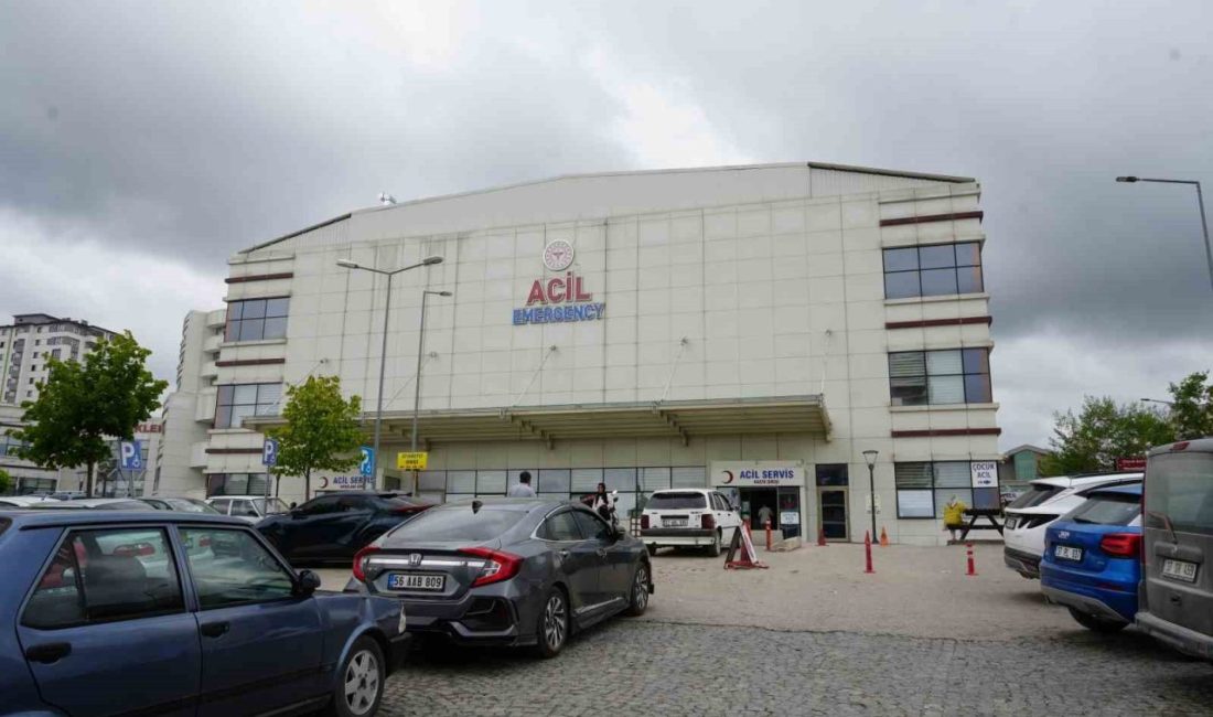 Kastamonu’da çok sayıda hükümlü zehirlenme şüphesiyle hastaneye müracat etti Kastamonu’da Araç Açık Ceza İnfaz Kurumu’nda mide bulantısı, kusma gibi