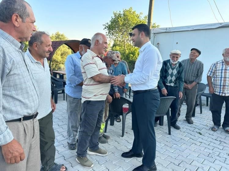 Osmaneli Kaymakamı Abdüssamed Kılıç yangın bölgesinde incelemelerde bulundu. Bilecik’in Osmaneli