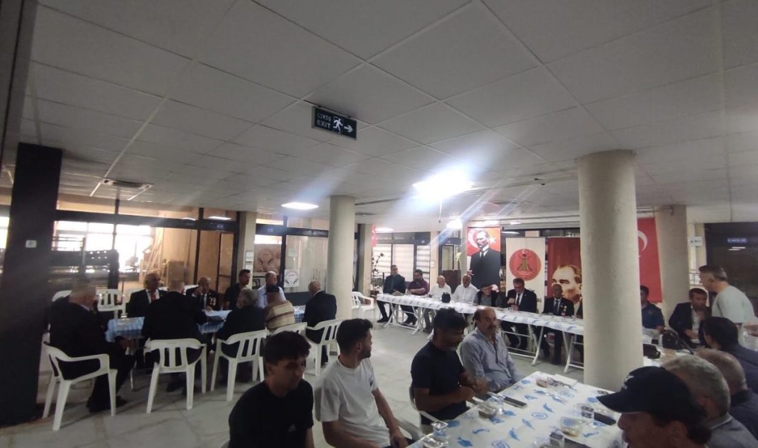 Bilecik’te Kıbrıs Barış Harekatı’nın 52. yılında şehitler için mevlit okutuldu.