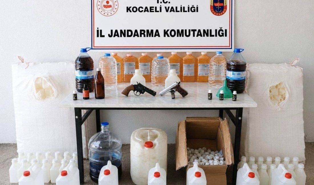 Kocaeli’de jandarmanın kaçakçılıkla mücadele kapsamında düzenlediği operasyonda piyasa değeri yaklaşık