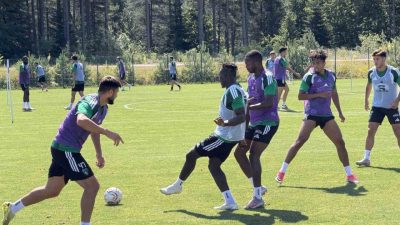 Kocaelispor, yeni sezon hazırlıklarını Düzce’nin Kaynaşlı ilçesindeki Topuk Yaylası Tesisleri’nde