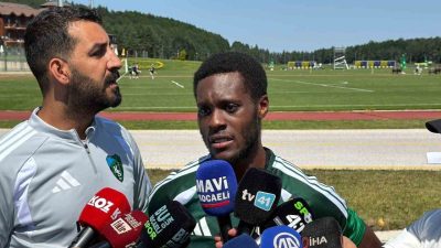 Kocaelispor’un yeni transferi Makana Baku, yeşil-siyahlı formayı giyeceği için mutlu