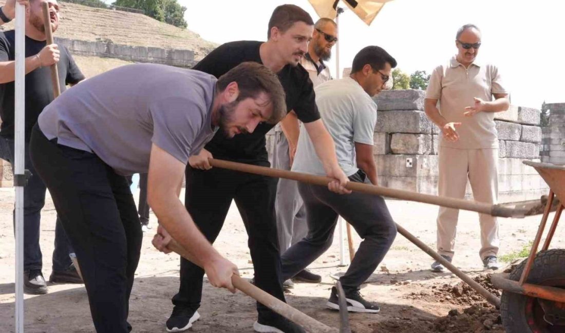Konuralp ‘te restorasyon öncesi son hazırlıklar yapılıyor Düzce’nin önemli tarihi değerlerinden Konuralp Antik Kenti’nde yaklaşık 6 yıldır