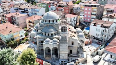 İzmit’te riskli yapı olduğu gerekçesiyle geçen yıl yıkılarak Kocaeli Büyükşehir