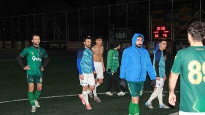 Kocaeli’de üst lige çıkacak takımın belirlenmesi için aynı anda oynanan