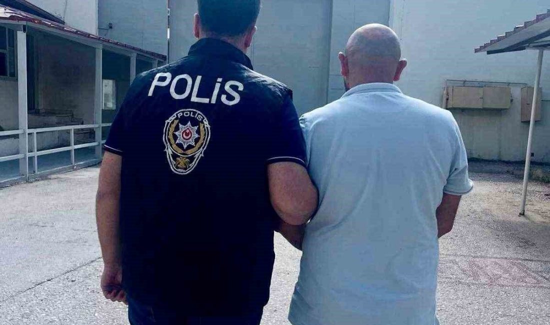 Bilecik’in Bozüyük ilçesinde polis ekiplerince metruk binalara yönelik gerçekleştirilen denetimlerde,