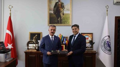 Milliyetçi Hareket Partisi (MHP) Genel Sekreteri ve Bursa Milletvekili İsmet