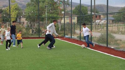 Sakarya’da Geyve ilçesi Bayat Mahallesi’ne kazandırılan futbol, basketbol ve voleybol