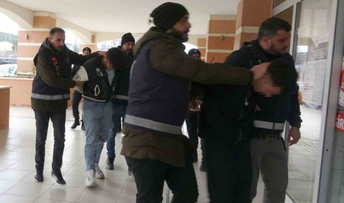 Öldürdükleri kişi için başsağlığı dilediler: “Çok pişmanız” diyerek tahliyelerini istediler Kastamonu’da bir kişinin ölümüyle sonuçlanan kavgayla ilgili sanıkların yargılanmasına devam