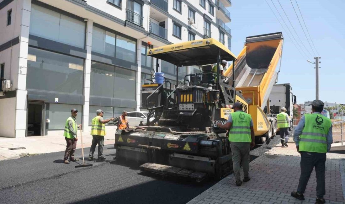 Çayırova’da Özgürlük Mahallesi’ndeki 4 sokak ve 1 caddeye yürütülen üstyapı