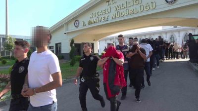 Kocaeli merkezli 31 ilde düzenlenen operasyonda, kurdukları paravan şirketler üzerinden