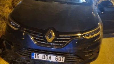 Bilecik’te otomobilin park halindeki başka bir otomobile çarpması sonucu meydana