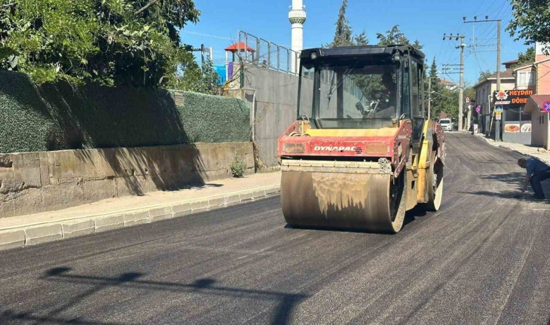Pelitli Mahallesi Atatürk Caddesi asfaltlandı Gebze’de Pelitli Mahallesi’ndeki Atatürk Caddesi’nde asfalt yenileme çalışmaları tamamlandı. Gebze