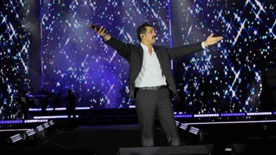 Sakarya Kültür Yolu Festivali kapsamında sahne alan Bayhan, sevilen şarkıları