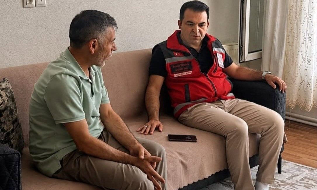 Bilecik’te şehit ailesine vefa ziyareti gerçekleştirildi. Bilecik Aile ve Sosyal