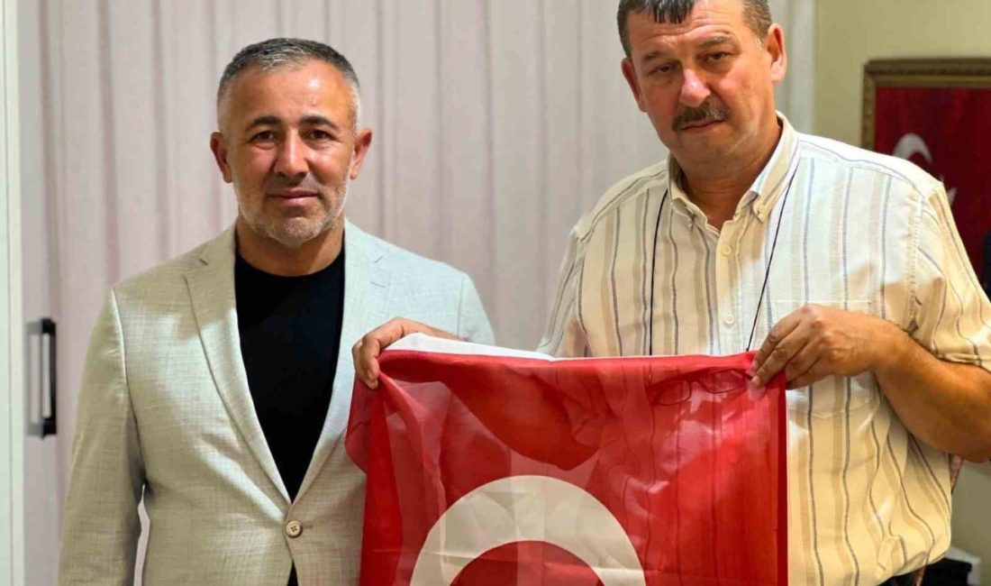 AK Parti Bilecik İl Başkanı Serkan Yıldırım, şehit Astsubay İlhan