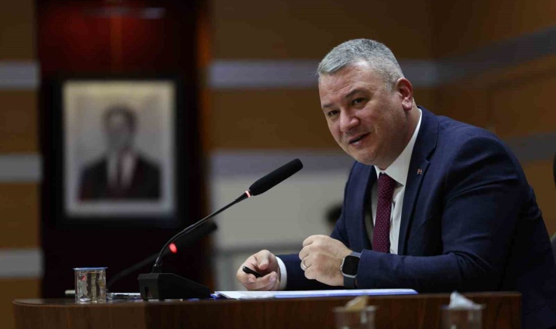 Sakarya’nın Serdivan ilçesinde hazırladığı projeleri belediye başkanına sunmak istediğini ancak
