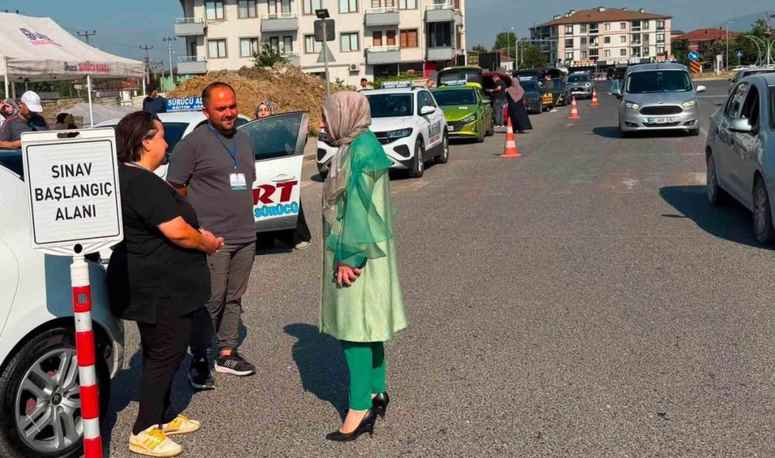 DÜZCE(İHA) – Düzce’de yazılı sınavı geçen sürücü adayları direksiyon sınavında