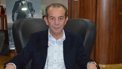 Bolu Belediye Başkanlığı görevinden uzaklaştırılan Tanju Özcan’ın da aralarında bulunduğu