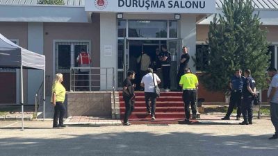 Bolu Belediye Başkanlığı görevinden uzaklaştırılan Tanju Özcan’ın da aralarında bulunduğu