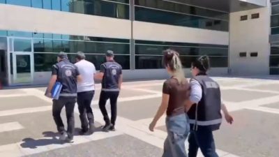 Bolu’da TEM Otoyolu’nda polis ekiplerince düzenlenen operasyonda, Afganistan uyruklu 20