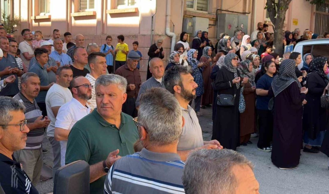 Kastamonu’nun Tosya ilçesinde umre için kutsal topraklara giden 19 kişilik