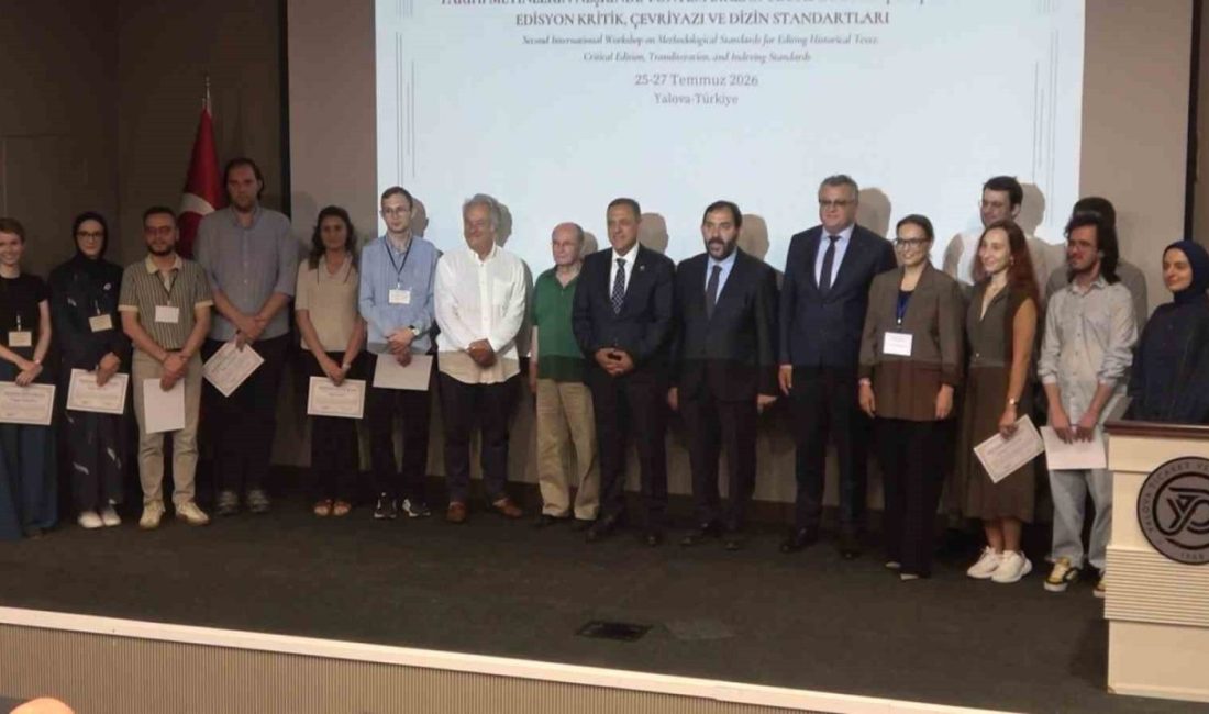 Yalova’da Halil İnalcık Osmanlı Tarihi Araştırmaları Enstitüsü’nce düzenlenen “Tarihî Metinlerin