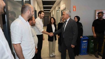 DÜZCE (İHA) – Düzce Valisi Mehmet Makas, Gümüşova Organize Sanayi