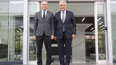 Düzce Valisi Mehmet Makas, Düzce Cumhuriyet Başsavcılığı görevine atanan Muhammet