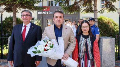 Bilecik Valisi Faik Oktay Sözer, Bozüyük Kaymakamı Ahmet Naci Helvacı’ya