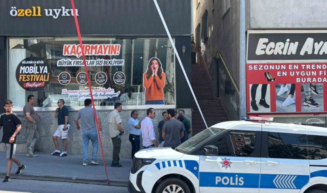Yakınların haber alamadığı kadın evinde ölü bulundu Bilecik’te yakınların haber alamadığı kadın evinde ölü bulundu. Olay, Bilecik