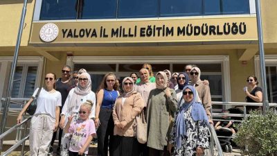 Yalova’da Suzan Tuna İlkokulu velileri, okullarının ikili eğitime geçirilmesi planına