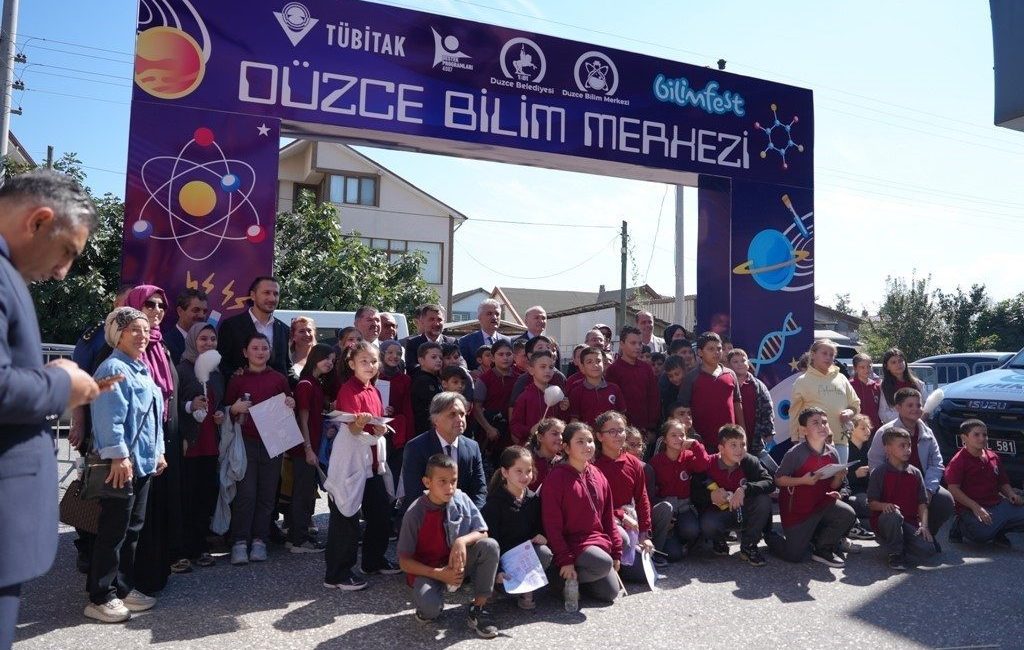 🔊 Haberi Sesli Dinle Hazır ▶ Dinle ⏸ Duraklat ⏹