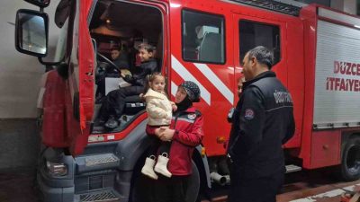 🔊 Haberi Sesli Dinle Hazır ▶ Dinle ⏸ Duraklat ⏹