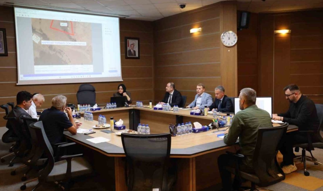 Kocaeli Büyükşehir Belediyesi Encümeni, Gebze’de kaçak hafriyat döktüğü tespit edilen
