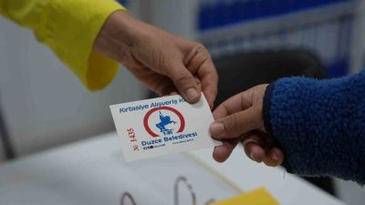 Düzce Belediyesi, 2026-2027 eğitim öğretim döneminde ihtiyaç sahibi ailelerin çocuklarına