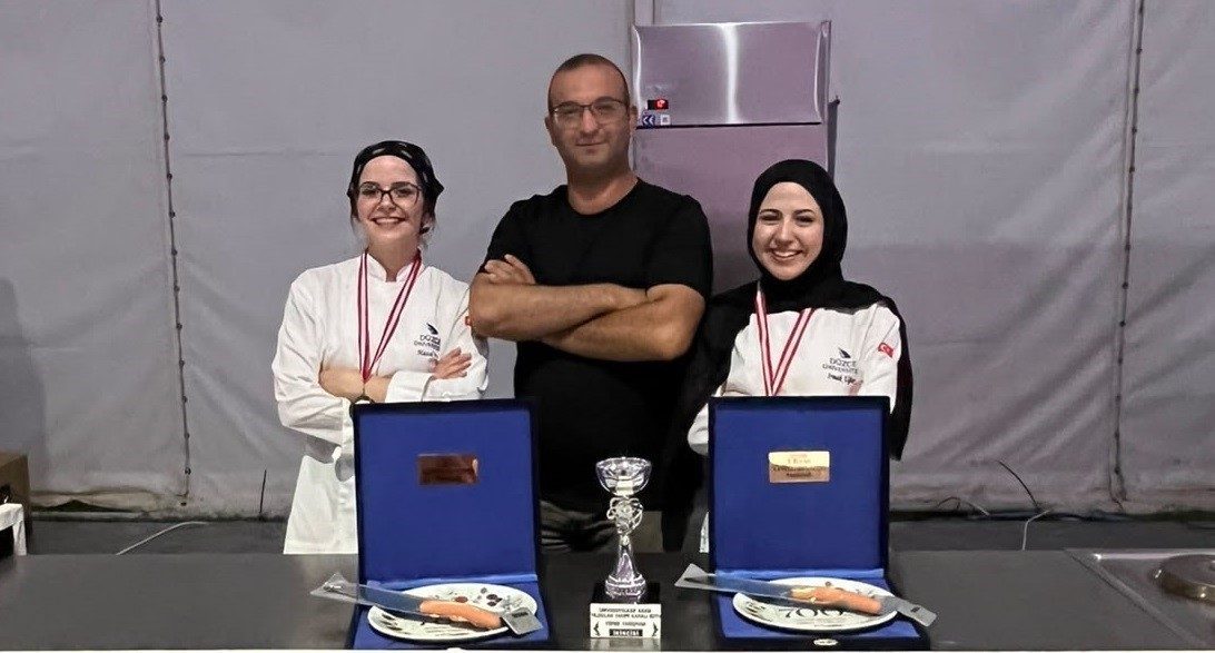 🔊 Haberi Sesli Dinle Hazır ▶ Dinle ⏸ Duraklat ⏹