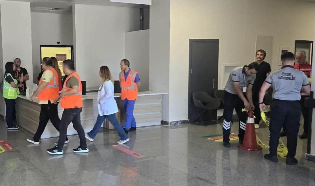 🔊 Haberi Sesli Dinle Hazır ▶ Dinle ⏸ Duraklat ⏹