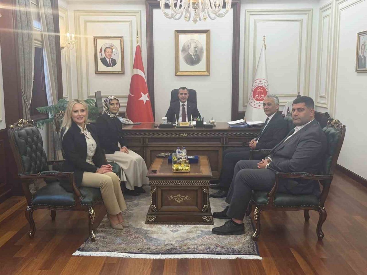 HEKİMSEN Genel Başkanı Uzm. Dr. Adil Kurban, Dr. Haçim İzol