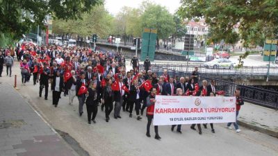 Kastamonu’da 19 Eylül Gaziler Günü kapsamında düzenlenen “Kahramanlarla Kardeşlik Yolunda