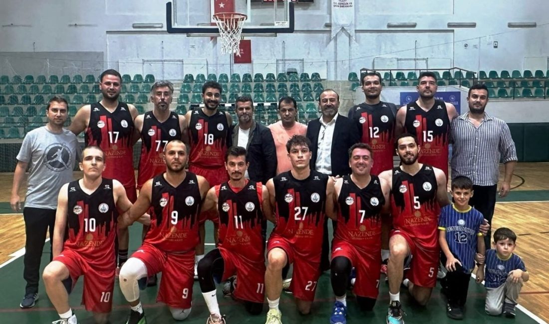Kocaeli Büyük Erkekler Basketbol Ligi’nde oynanan karşılaşmada Körfez Gençlerbirliği, Gebze