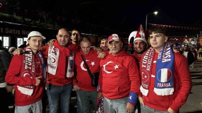 🔊 Haberi Sesli Dinle Hazır ▶ Dinle ⏸ Duraklat ⏹