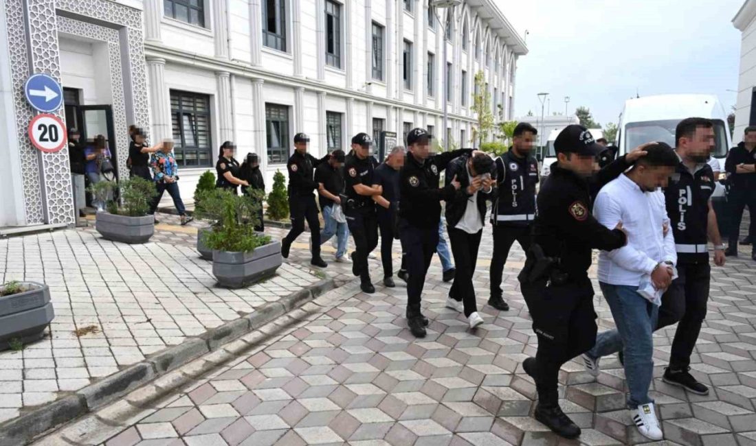 Kocaeli merkezli 4 ilde düzenlenen “Sokaklar Güvende” operasyonunda yakalanan 14