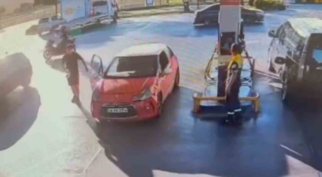 🔊 Haberi Sesli Dinle Hazır ▶ Dinle ⏸ Duraklat ⏹