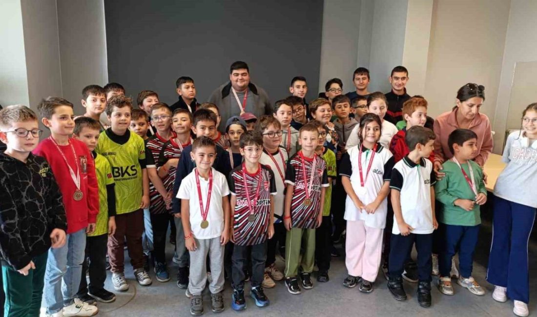🔊 Haberi Sesli Dinle Hazır ▶ Dinle ⏸ Duraklat ⏹