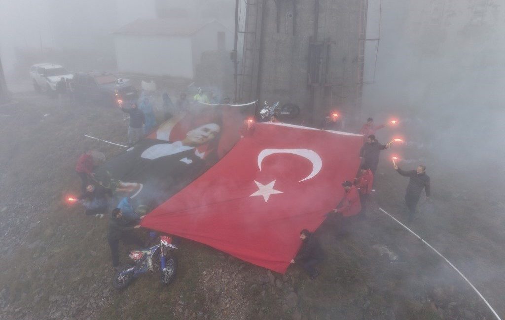 🔊 Haberi Sesli Dinle Hazır ▶ Dinle ⏸ Duraklat ⏹