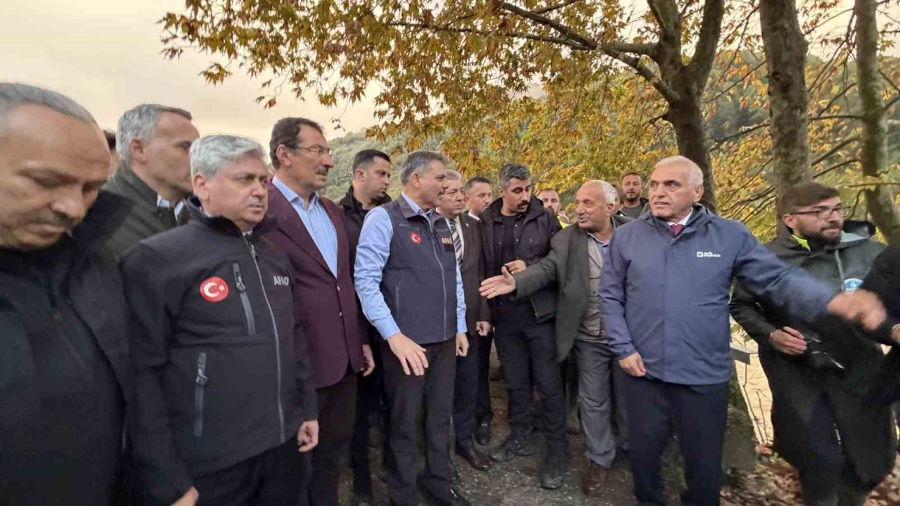 İçişleri Bakanı Mustafa Çiftçi, kuvvetli yağışların etkili olduğu Sakarya’nın Karapürçek