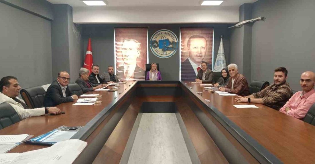Pazaryeri’nde su ve hayvan kesim ücretleri değişmedi, diğer tarifelere yüzde 32 zam geldi 🔊 Haberi Sesli Dinle Hazır ▶ Dinle ⏸ Duraklat ⏹