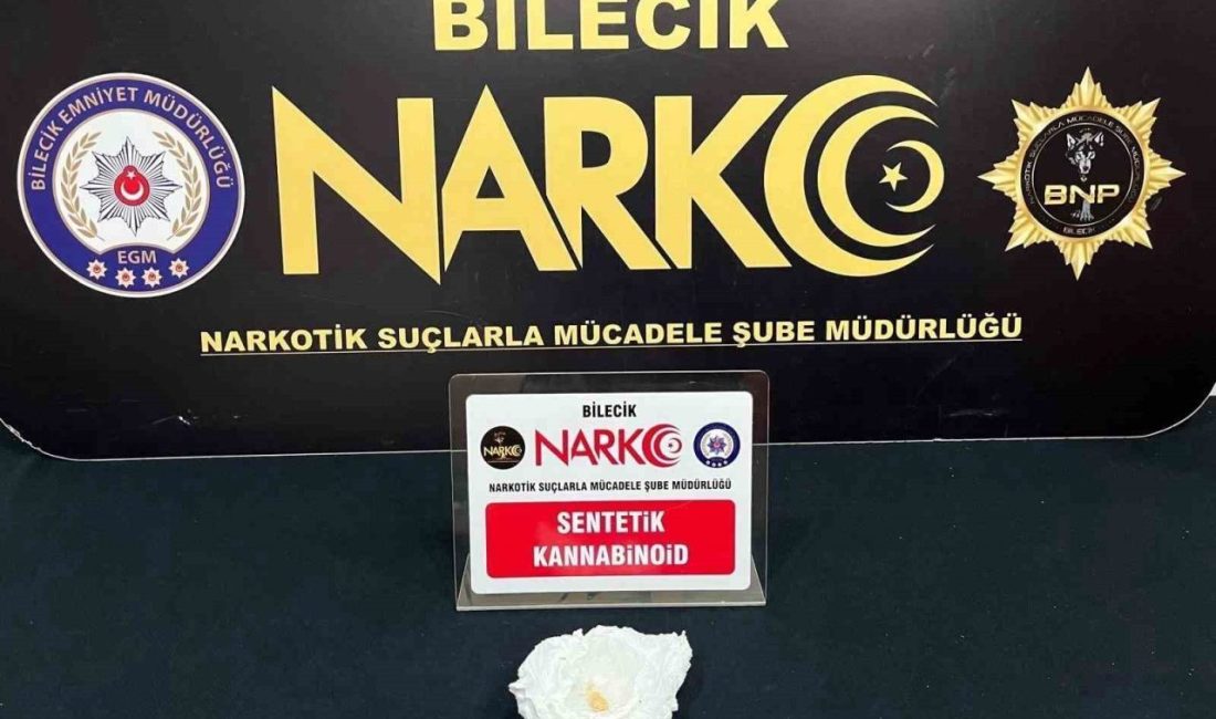 Bilecik Kent Ormanı’nda şüpheli araçta bonzai ham maddesi bulundu 🔊 Haberi Sesli Dinle Hazır ▶ Dinle ⏸ Duraklat ⏹