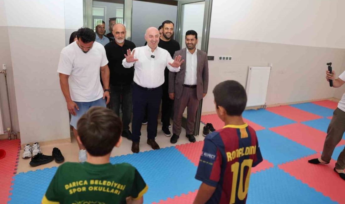 Darıca Belediyesinin çocukları farklı spor dallarıyla buluşturmak amacıyla düzenlediği Kış